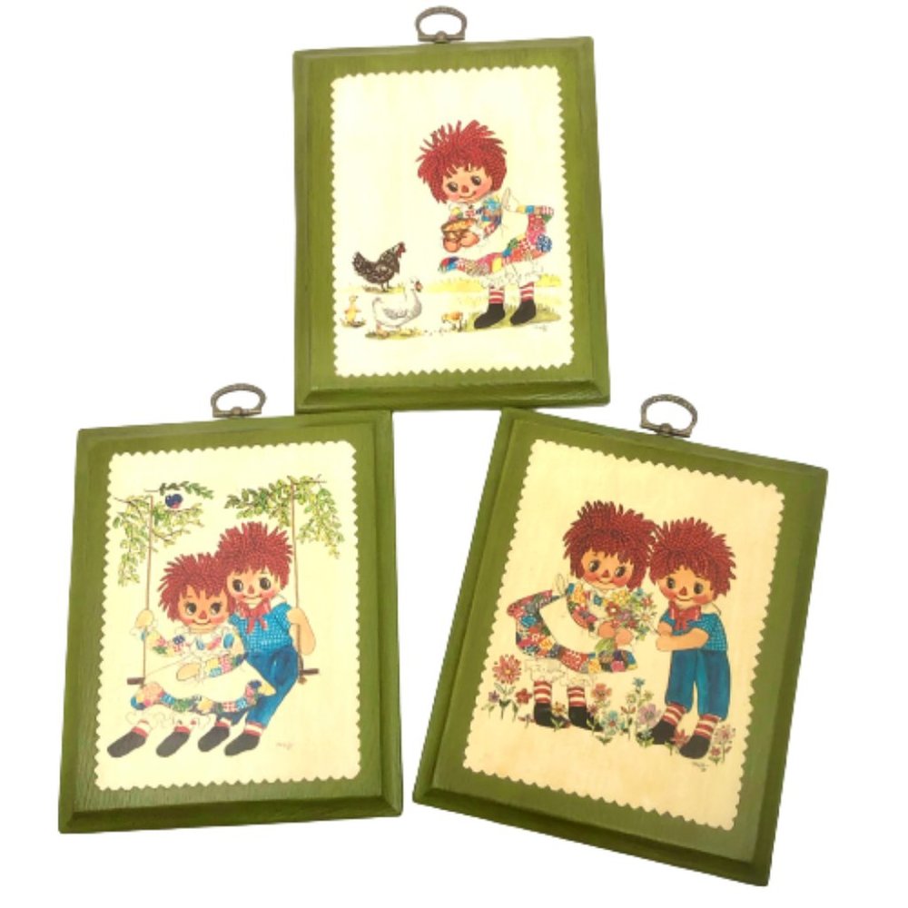 Vintage Green Framed Raggedy Kids Trio Wall Art